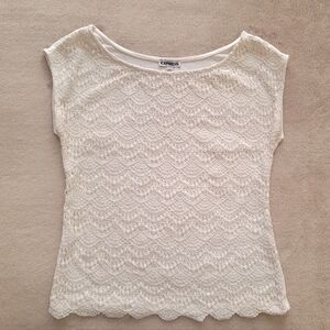 Express women cream lace front boatneck top size xs